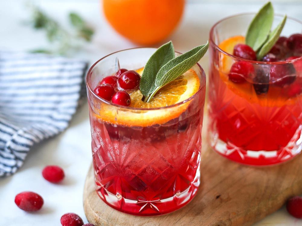 How to make Cranberry Lemon Kombucha Mocktail